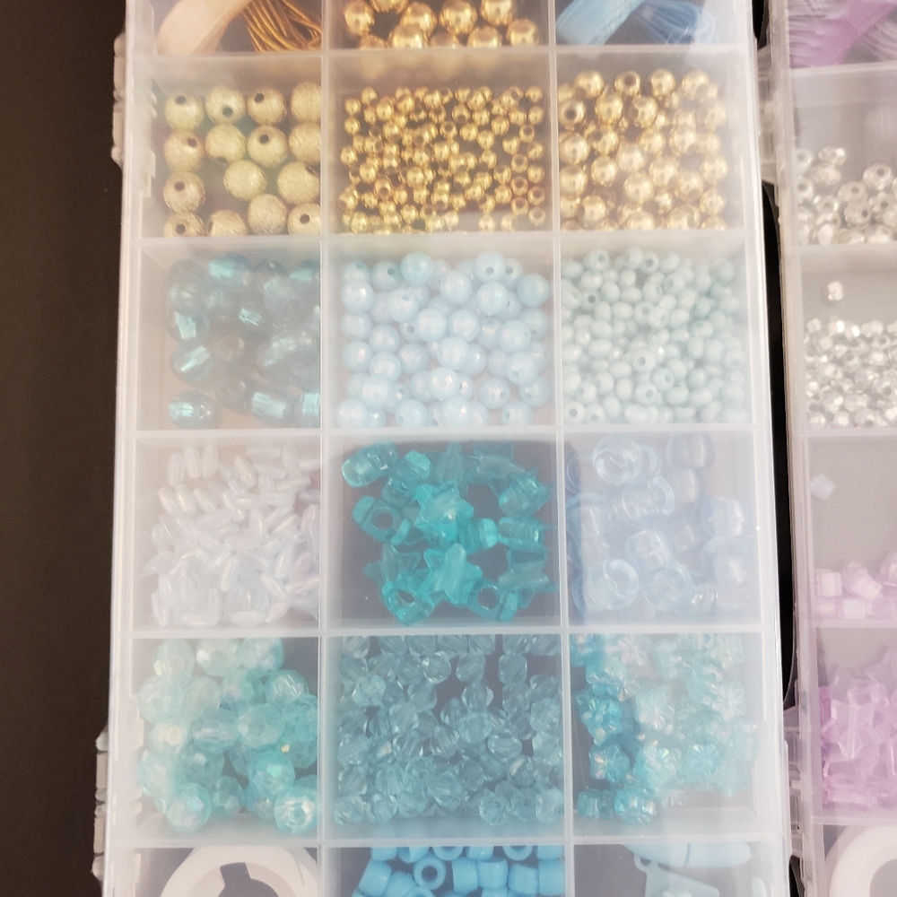 2000 PLUS BEAD JEWELRY KIT - Picture 5 of 8